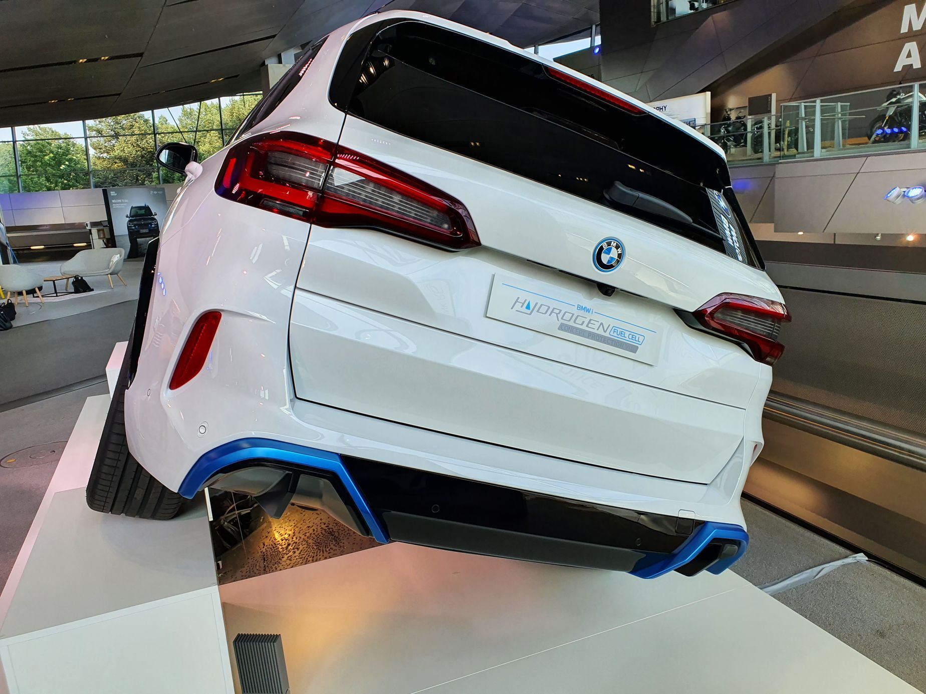 vodíkové BMW iX5