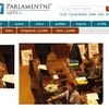 Parlamentní listy vyfotily Víta Bártu a jeho prostředníček