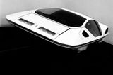 UFO na čtyřech kolech. Tato lehká charakteristika sedí na Ferrari 512S Modulo, rovněž z roku 1970. Za odvážným designem stojí Pininfarina, ani ne tunu vážící vůz pohání dvanáctiválcový motor. Do výroby "placka" nezamířila.