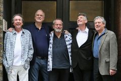 Recenze: Poslední show Monty Pythonů byla výživná