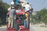 Bez domova je stále asi milion Haiťanů.