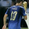 Francie - Itálie: Totti