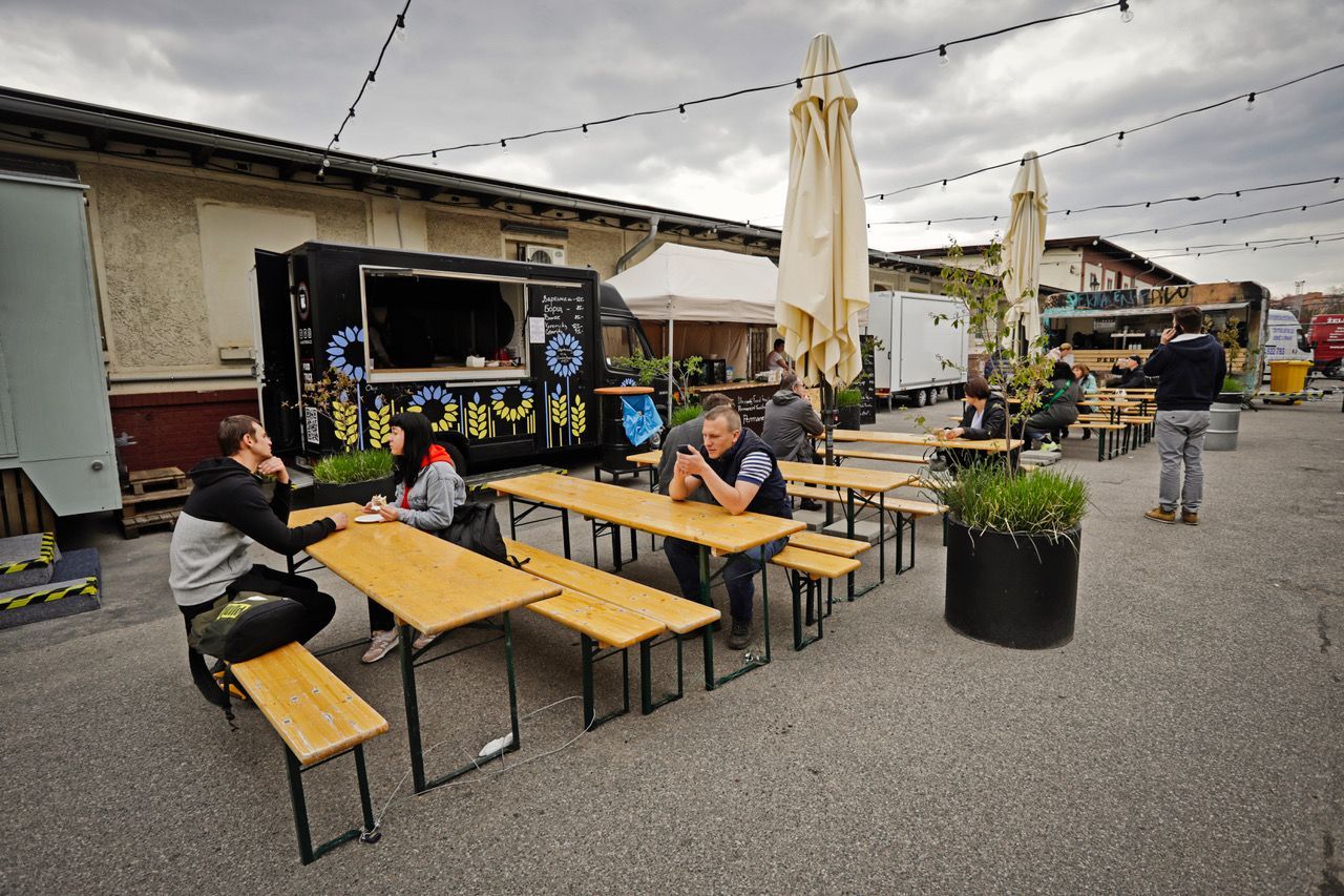Ukrajinský foodtruck, Pražská tržnice