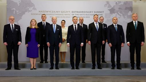 Summit Bukurešťské devítky ve Varšavě.