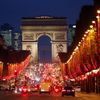 Paříž ve vánočním hávu