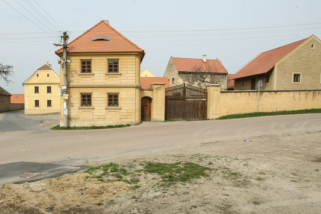 Dobrovíz