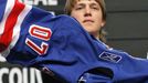 Ruský útočník Alexej Čerepanov, sedmnáctka loňského draftu, obléká dres New Yorku Rangers.