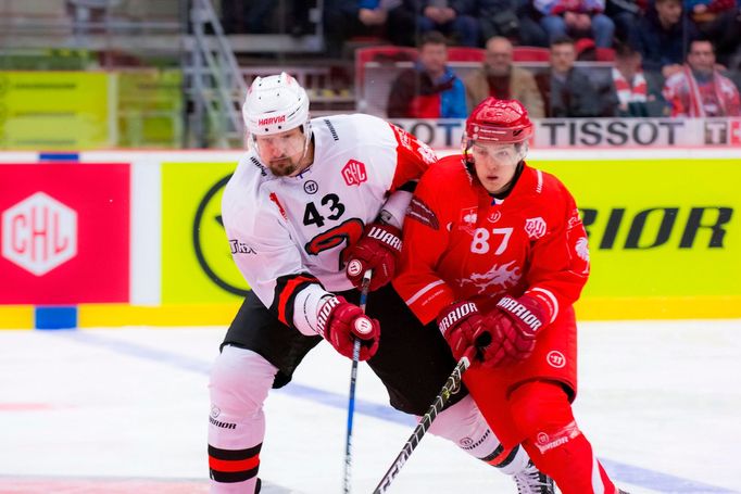 LM, Třinec-Jyväskylä: Michal Kovařčík (87) - Nolan Yonkman (43)