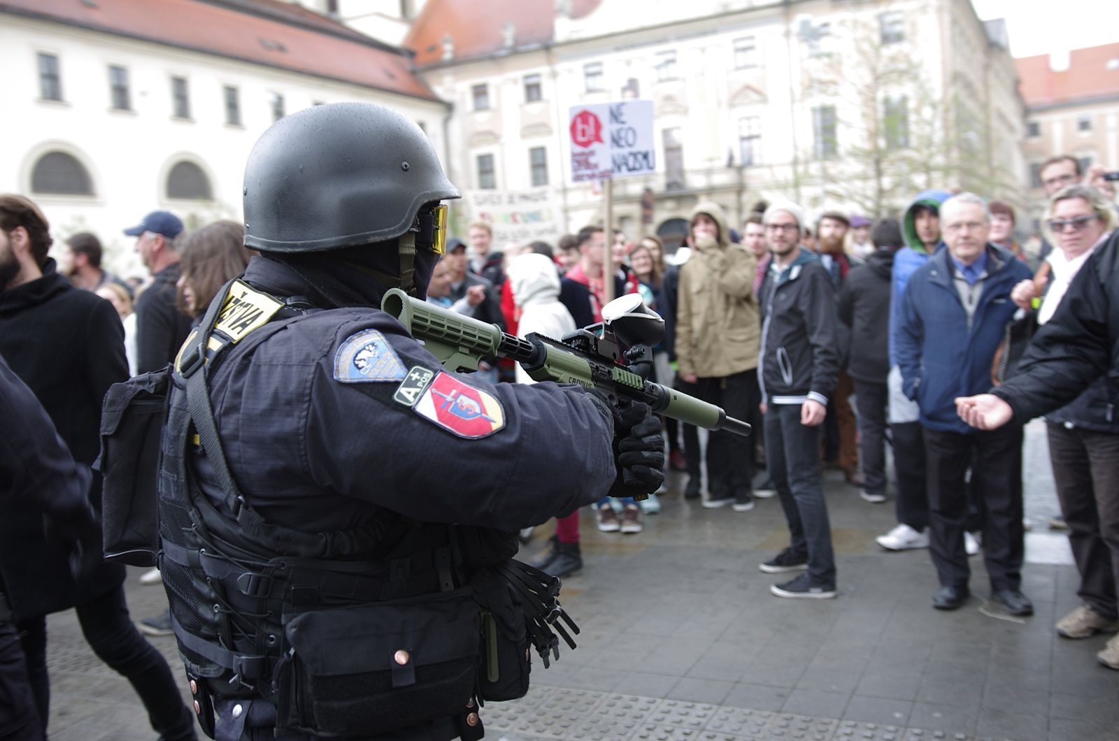 Brno blokuje pochod neonacistů