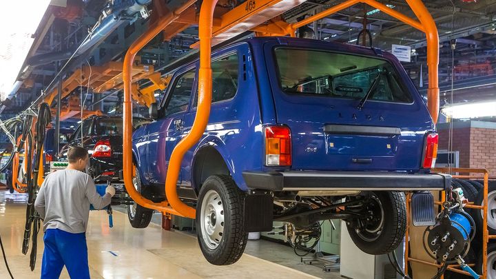 Volvo se stahuje z Ruska, další značky mohou následovat. Sankce se dotýkají i aut; Zdroj foto: AvtoVAZ