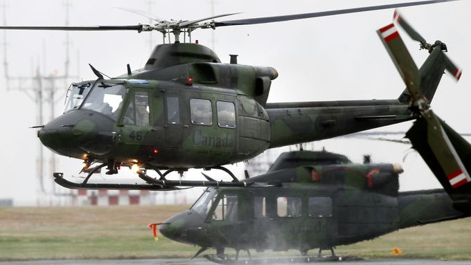 Výcvik na vrtulnících probíhá na vojenském letišti, město ho i přes stížnosti občanů neovlivní (ilustrační foto).