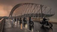 Harley Davidson, spanilá jízda, Trojský most v Praze