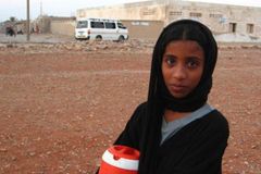 Nezletilá dívka umřela při porodu. Jemen sklízí kritiku