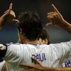 Raúl z Realu Madrid slaví gól proti Brémám, v úvodním kole Ligy mistrů