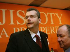 Jaroslav Tvrdík: ministr, nebo dlužník?