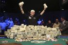 Pokerových profesionálů přibývá, čeká je kontrola daní