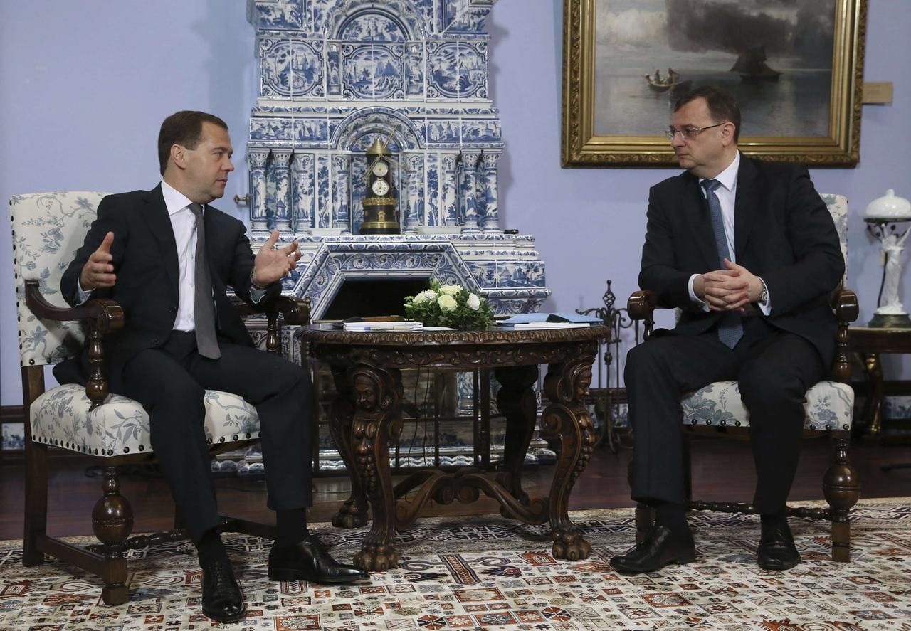 Petr Nečas při schůzce s Dmitrijem Medveděvem