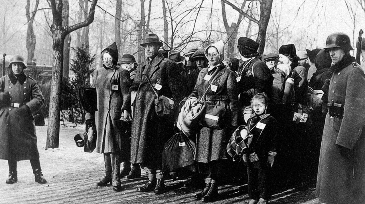 Jednorázové užití / Fotogalerie / Před 80 lety začaly masové deportace židů