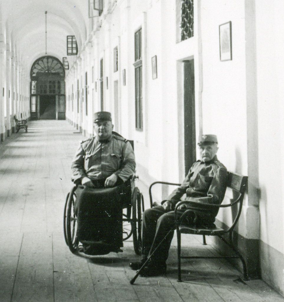 Jednorázová licence, není určeno pro články! Fotogalerie: Historie Invalidovny / Karlínská Invalidovna 1948