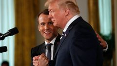 Americký prezident Donald Trump se svým francouzským protějškem Emmanuelem Macronem