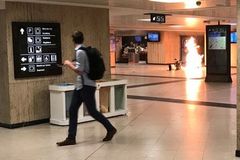 Vojáci na bruselském nádraží zmařili pokus o útok. Atentátník se snažil spustit výbušné zařízení