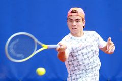 Styl "pojď sem, kam jdeš". Měli ho za zázračné dítě, teď Čech letí mezi elitu