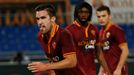 Kevin Strootman se raduje z branky AS Řím v Serii A