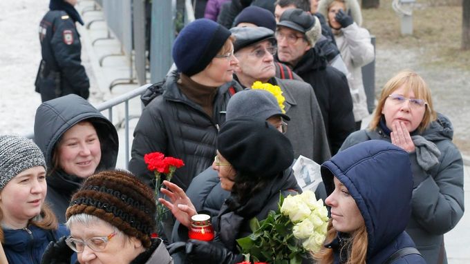Pohřeb zavražděného politika Borise Němcova.