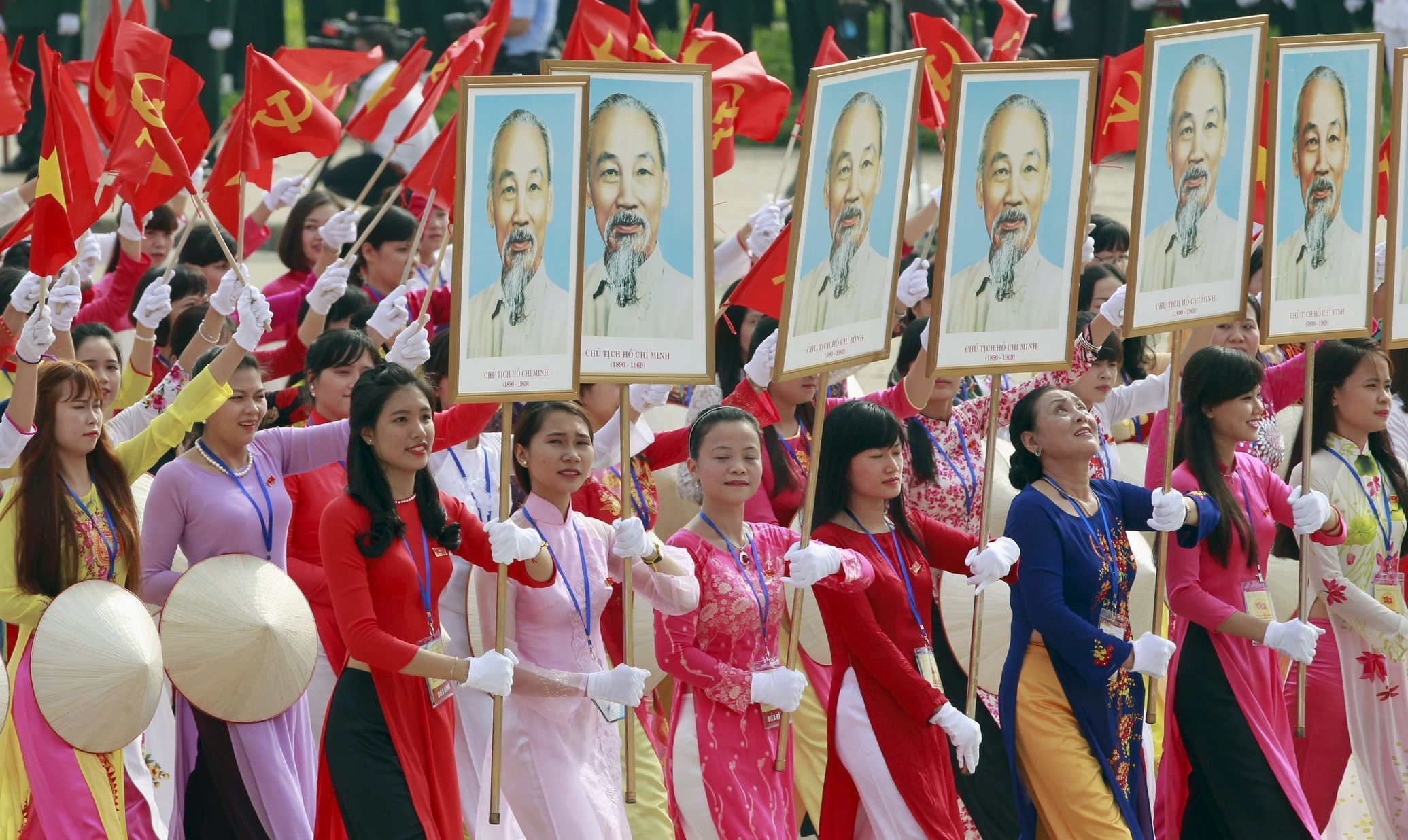 Vojenská přehlídka ve Vietnamu