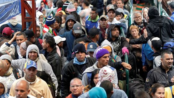 Migranti z Venezuely na hranicích Ekvádoru