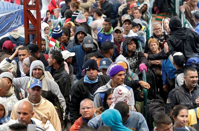 Migranti z Venezuely na hranicích Ekvádoru