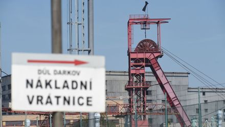 OKD možná už v červnu nebude mít na výplaty, Babiš kauzu před volbami využije, říká Kubátová