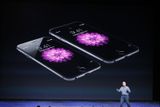 Větší obrazovky a větší rozlišení. To jsou nejviditelnější zlepšení iPhone 6 proti předchozí verzi iPhone 5S.