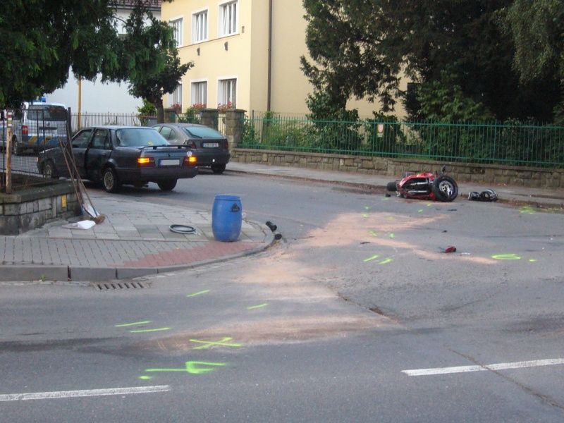 Srážka motorky a auta