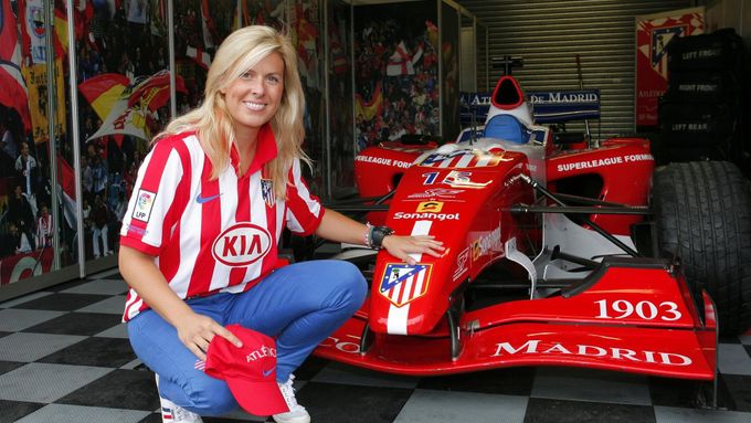 María de Villotaová pocházela ze závodnické rodiny a prošla celou řadou šampionátů. Osudná pro ni byla touha stát se pilotkou formule 1. Prohlédněte si galerii.
