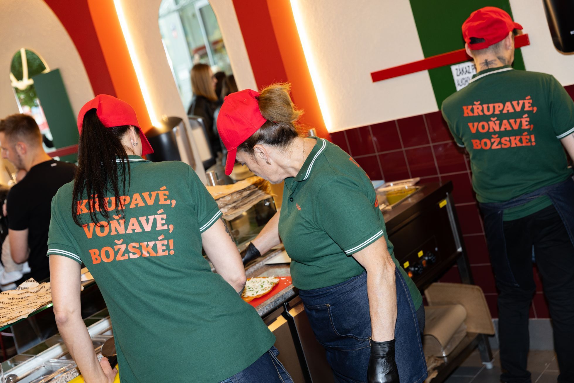 langoš, langošérije, jídlo, podnik, Praha, street food, fast food, Hloubětín