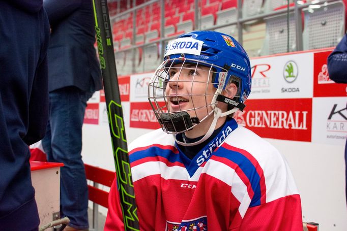 Přípravný zápas české hokejové reprezentace do osmnácti let v Třinci před mistrovstvím světa.