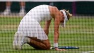 Markéta Vondroušová po vítězství ve fináale Wimbledonu 2023