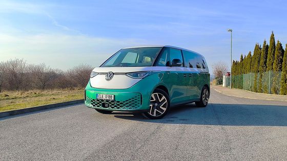 ID.Buzz potěší děti, rodičům provětrá peněženku. Tisíc kilometrů s novým Volkswagenem