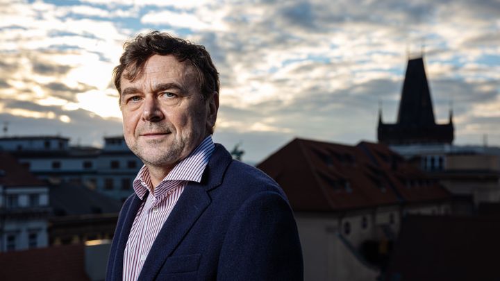 Miliardář Tykač koupí od Kaprainu polovinu mediálního domu Mafra