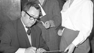 Josef Škvorecký, autogramiáda, 1965