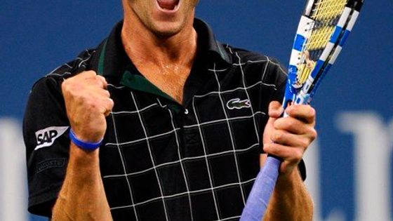 Móda na US Open: Výstřední sestry Williamsovy a Federer v černém