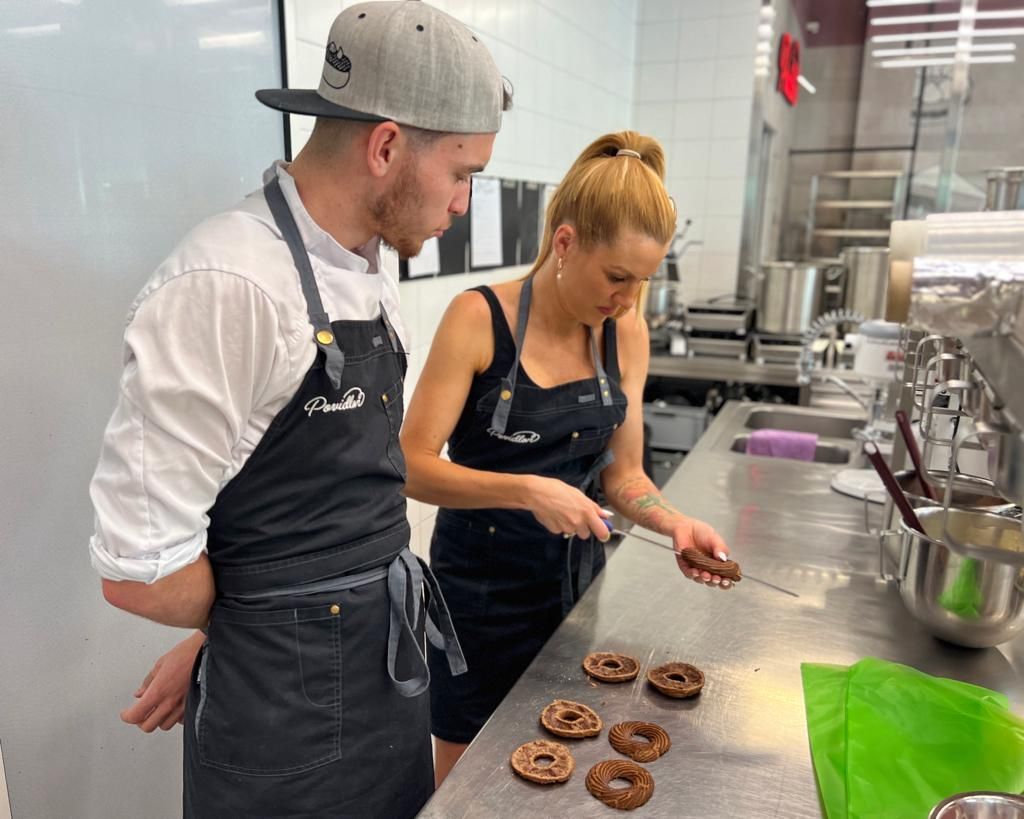 Cukrárna Povidloň Lipno Michal Mandys tým práce zázemí interiér