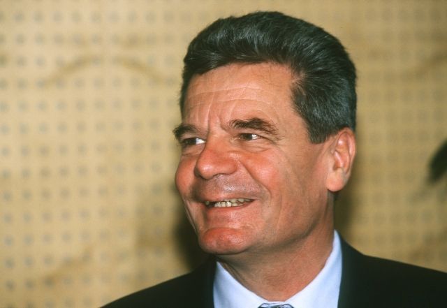 Joachim Gauck - archivní snímek - 1997