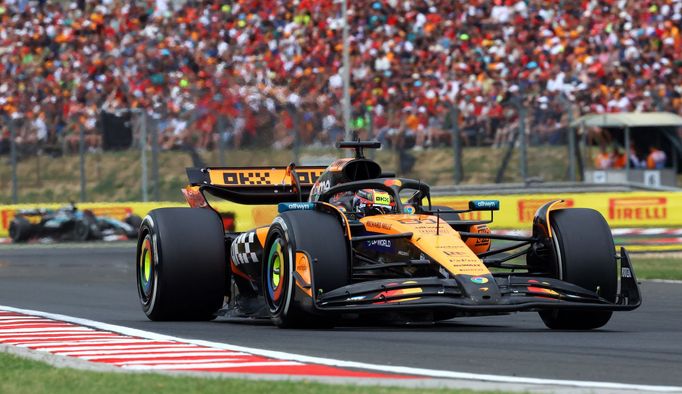 Oscar Piastri, McLaren ve VC Maďarská formule 1 2025