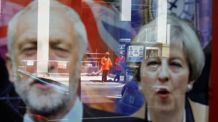 Brexitové přešlapování: Jednání Mayové a labouristů váznou, průlom není v dohledu