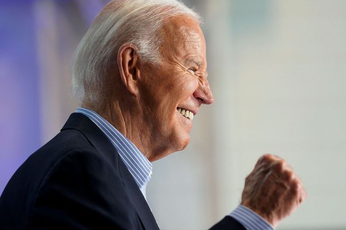 Americký prezident Joe Biden na předvolebním mítinku ve státě Wisconsin 5. července 2024