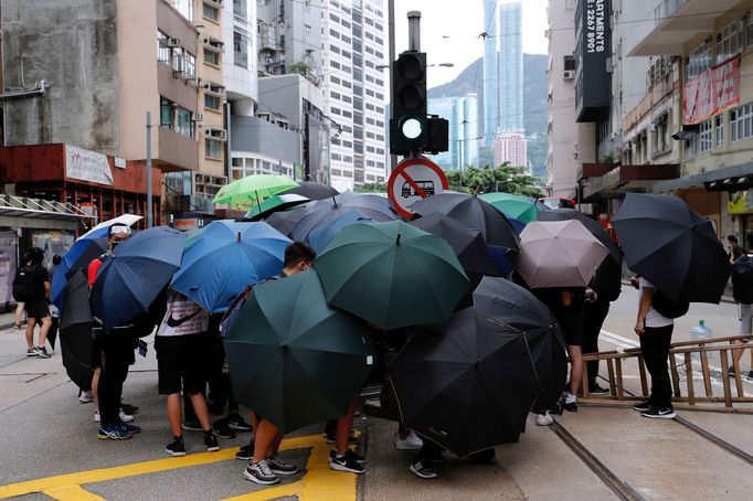 Hongkongské demonstrace po návrhu zákona, který by dal čínské vládě možnost zasáhnout do vnitřní bezpečnosti města.