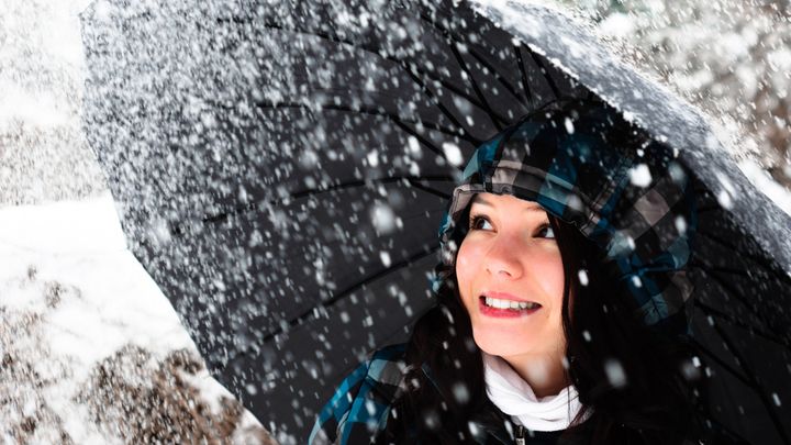 V Česku bude o víkendu ve vyšších polohách dál sněžit, teploty zůstanou kolem nuly; Zdroj foto: Shutterstock