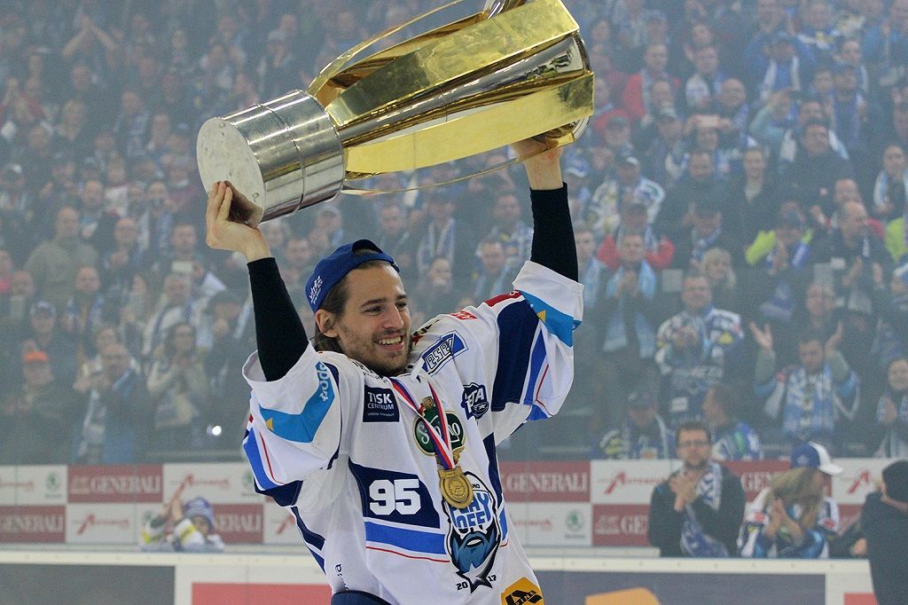 Čtvrté finále extraligy Kometa Brno vs. Liberec, oslavy